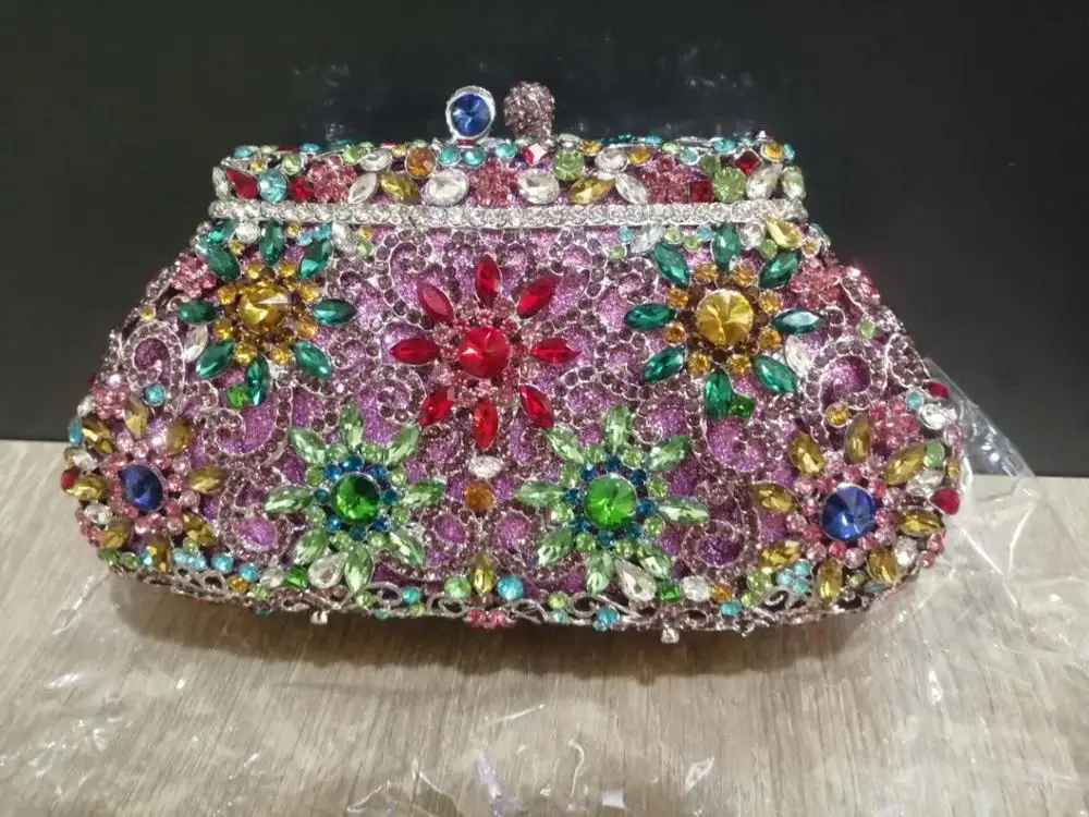 women purple color Hollow Out Crystal Clutch Bag Diamond Ladies Dinner Party Handbags Female Wedding Messenger Purses clutches
women purple color Hollow Out Crystal Clutch Bag Diamond Ladies Dinner Party Handbags Female Wedding Messenger Purses clutches