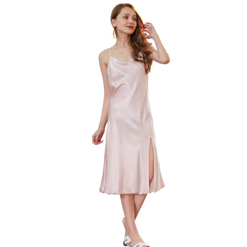 Wholesale 6 Colors Summer Women Satin NightDress Ladies Sleepwear Nightgown Spaghetti Straps Sexy Home Clothes T58
Wholesale 6 Colors Summer Women Satin NightDress Ladies Sleepwear Nightgown Spaghetti Straps Sexy Home Clothes T58
