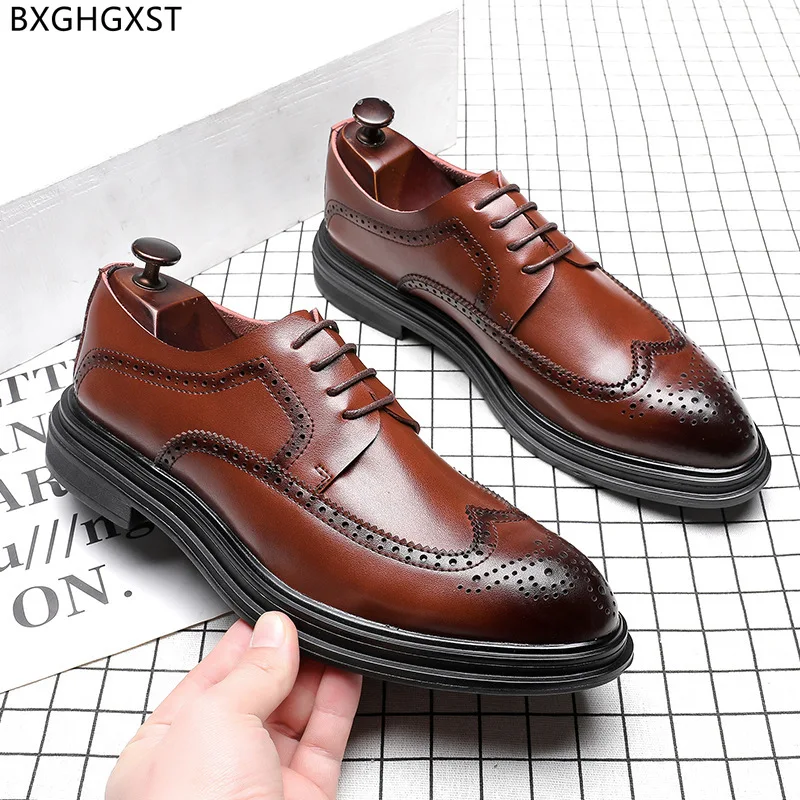 Brown Oxford Men Dress Shoes Black Brogue Man Leather Shoes Men Formal Wedding Shoes for Men 2024 Zapatos Hombre Chaussure Homme
Brown Oxford Men Dress Shoes Black Brogue Man Leather Shoes Men Formal Wedding Shoes for Men 2024 Zapatos Hombre Chaussure Homme