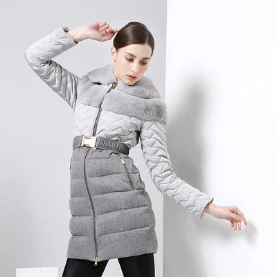 Royalcat European station 2022 winter European down jacket women's medium long splicing thickened slim hair collar
Royalcat European station 2022 winter European down jacket women's medium long splicing thickened slim hair collar