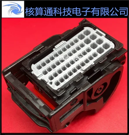 Sold in one 0643201319 643201319 64320-1319 original 48pin shell connector 1PCS can also be ordered in a pack of 10pcs
Sold in one 0643201319 643201319 64320-1319 original 48pin shell connector 1PCS can also be ordered in a pack of 10pcs