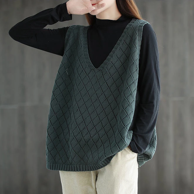 2021 Spring Summer Loose Women's Knitted Vest Retro Literary V-neck Hollowed Out Girl's Sweater Thin Versatile Vest Green
2021 Spring Summer Loose Women's Knitted Vest Retro Literary V-neck Hollowed Out Girl's Sweater Thin Versatile Vest Green