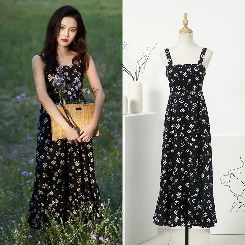 Bohe Daisy Dress for Holiday Vacation Beach Women Straps Sleeveless Summer Dress 2021 Vestidos Elastic Top Ruffles Midi Dress
Bohe Daisy Dress for Holiday Vacation Beach Women Straps Sleeveless Summer Dress 2021 Vestidos Elastic Top Ruffles Midi Dress