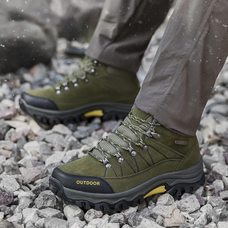 Brand Men Winter Plush Snow Boots Waterproof Leather Sneakers Warm Men's Boots Outdoor Male Hiking Boots Work Shoes Size 39-46
Brand Men Winter Plush Snow Boots Waterproof Leather Sneakers Warm Men's Boots Outdoor Male Hiking Boots Work Shoes Size 39-46