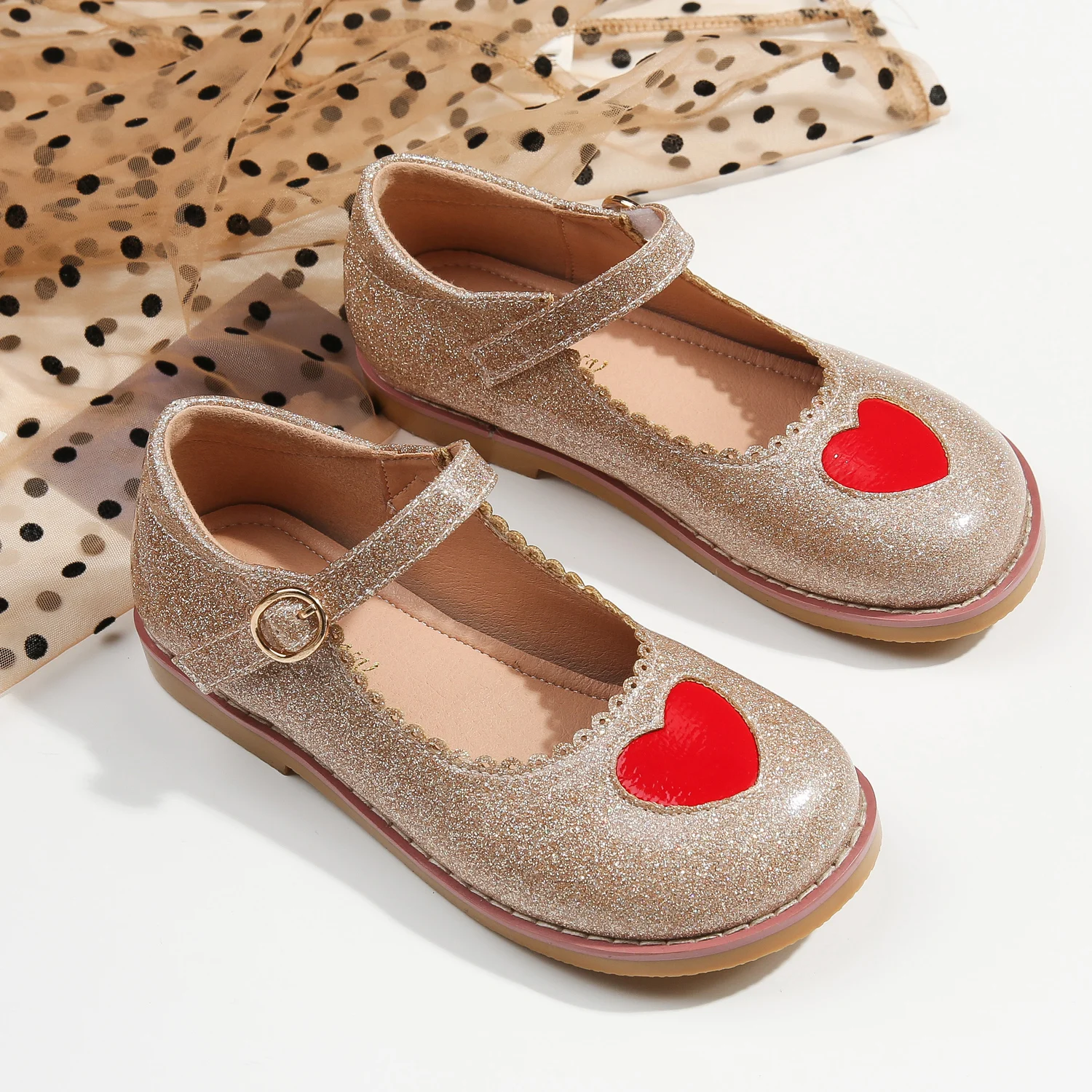 Mary Jane Kids Flats Glitter Gold Black School Home Choir Flower Girl Shoes with Red Heart Sweet Children Shoe non Skid Sole
Mary Jane Kids Flats Glitter Gold Black School Home Choir Flower Girl Shoes with Red Heart Sweet Children Shoe non Skid Sole