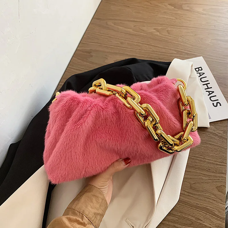 2020 new plush fold shoulder bag ladies designer armpit bag fashion chain travel handbag casual sweet girl messenger bag
2020 new plush fold shoulder bag ladies designer armpit bag fashion chain travel handbag casual sweet girl messenger bag