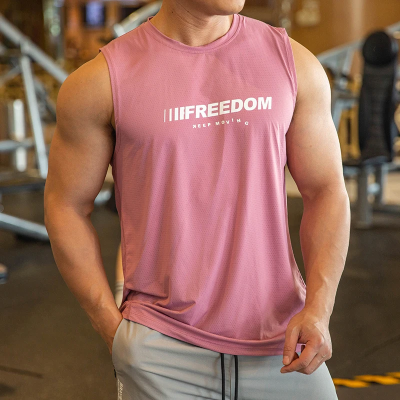 2023 Mens fitness gyms Tank top men Fitness sleeveless shirt Male breathable Sports letter vest Undershirt Gyms Running vest men
2023 Mens fitness gyms Tank top men Fitness sleeveless shirt Male breathable Sports letter vest Undershirt Gyms Running vest men
