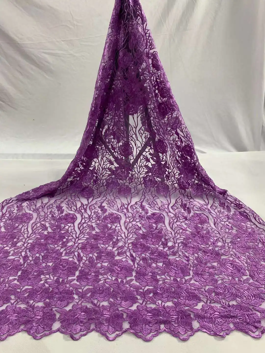 Hot Sale African Mesh Lace Fabric Flowers Tulle Full Embroidery Craft Sewing Design Supplies Banquet Party Wedding Dress 5 Yards
Hot Sale African Mesh Lace Fabric Flowers Tulle Full Embroidery Craft Sewing Design Supplies Banquet Party Wedding Dress 5 Yards
