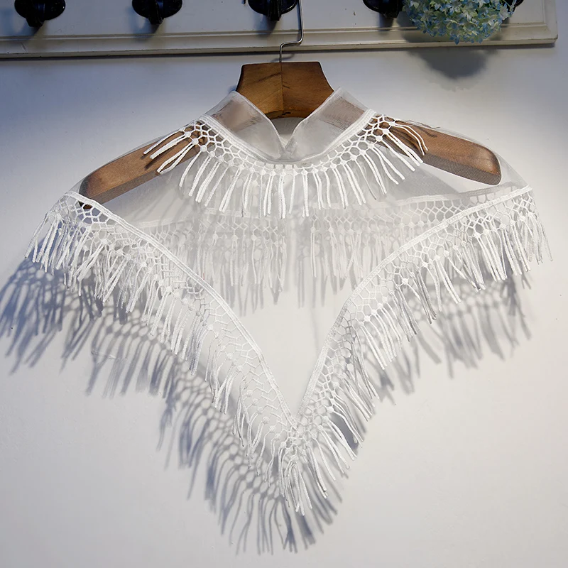 Vintage lace tassel shawl cloak women party thin summer sleeveless waistcoat cloak short outwear
Vintage lace tassel shawl cloak women party thin summer sleeveless waistcoat cloak short outwear