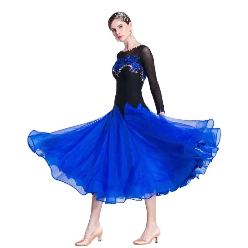 M-1886 New modern practice costumes national standard ballroom dancing women's practice dress waltz conjoined practice dress
M-1886 New modern practice costumes national standard ballroom dancing women's practice dress waltz conjoined practice dress
