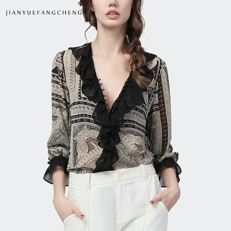 Chiffon Irregular Geometry Print Women Blouses Fashion Spring Summer New Ruffles V-Neck Tops Loose Casual Plus Size Female Shirt
Chiffon Irregular Geometry Print Women Blouses Fashion Spring Summer New Ruffles V-Neck Tops Loose Casual Plus Size Female Shirt