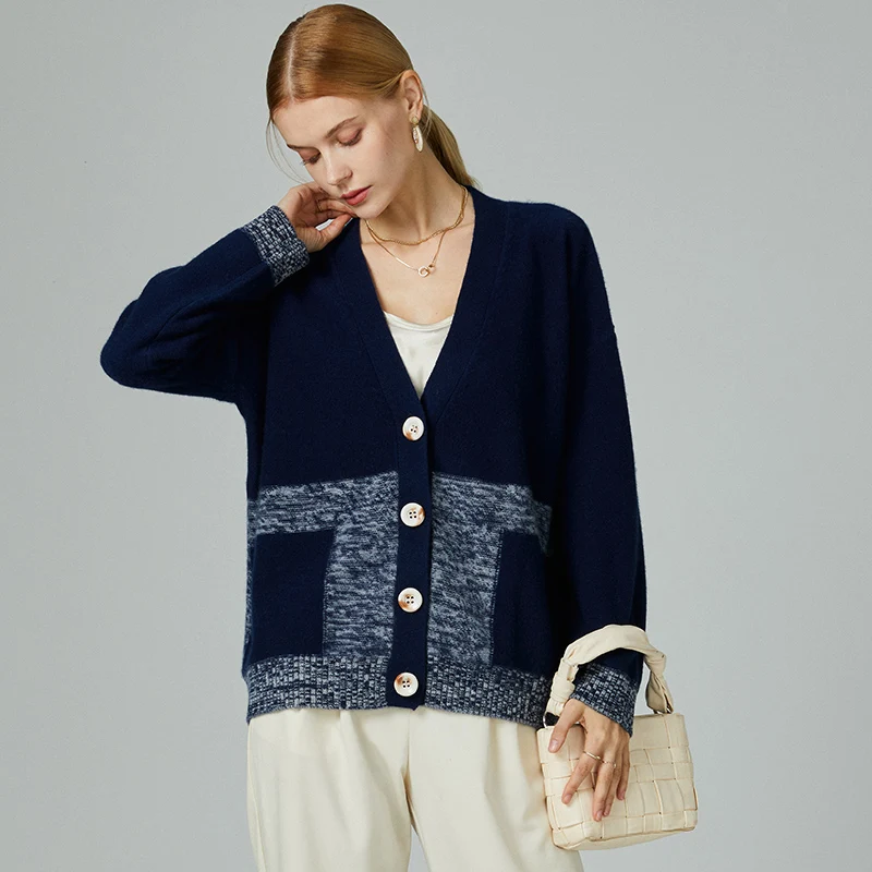 Art Retro Autumn And Winter New Pure Cashmere Sweater Large Size V-Neck Color Matching Women's Casual Knitted Cardigan Jacket
Art Retro Autumn And Winter New Pure Cashmere Sweater Large Size V-Neck Color Matching Women's Casual Knitted Cardigan Jacket