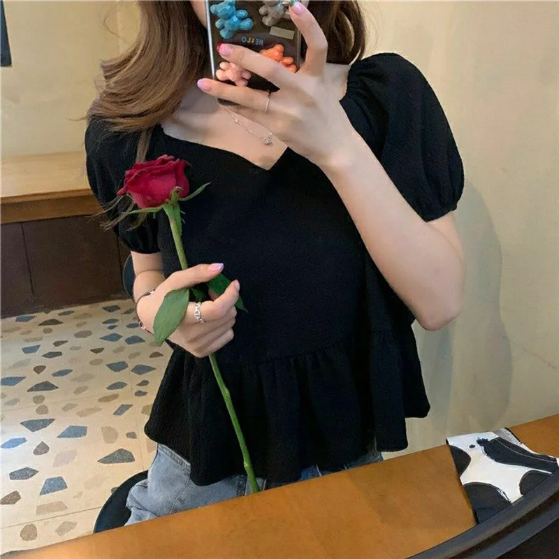 Korean Blouse Women Summer Ruffled Short Sleeve Shirts Black Pleated Puff Sleeve Top Blusas Ropa De Mujer Sexy V-neck T-shirt XL
Korean Blouse Women Summer Ruffled Short Sleeve Shirts Black Pleated Puff Sleeve Top Blusas Ropa De Mujer Sexy V-neck T-shirt XL