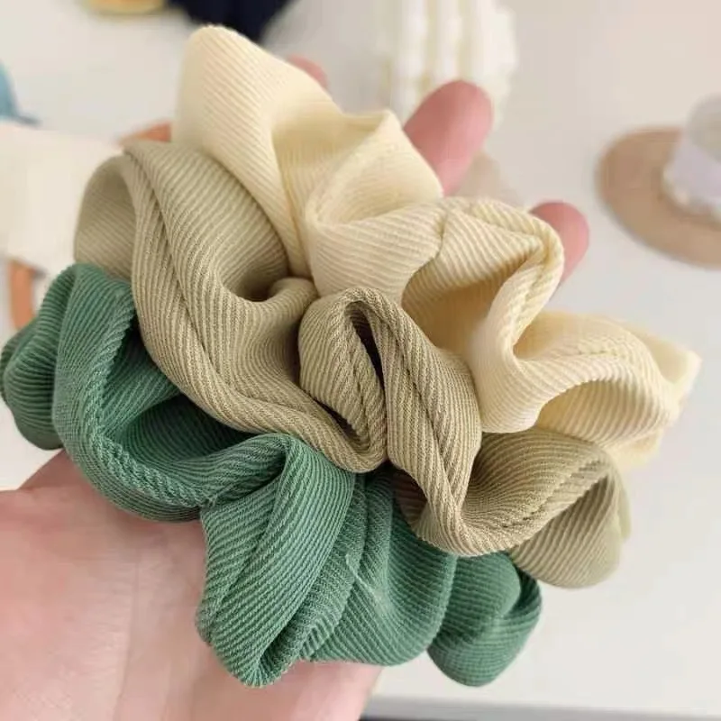New Fashion All-match Sweet Solid Color Soft Fabric Girls Women Elastic Hair Band Hair Ropes Hair Accessories Headwear
New Fashion All-match Sweet Solid Color Soft Fabric Girls Women Elastic Hair Band Hair Ropes Hair Accessories Headwear
