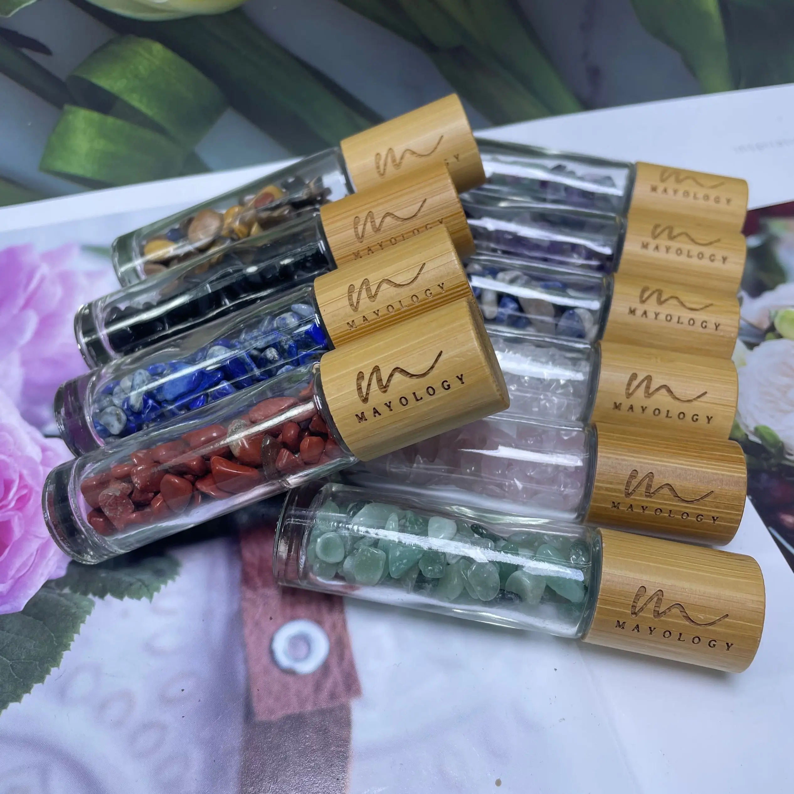Wholesale Custom 10ml Hot Sale Essential Oil Roller Bottle Glass Lip Gloss Tubes Container With Gemstone Roller Ball Bamboo Lid
Wholesale Custom 10ml Hot Sale Essential Oil Roller Bottle Glass Lip Gloss Tubes Container With Gemstone Roller Ball Bamboo Lid