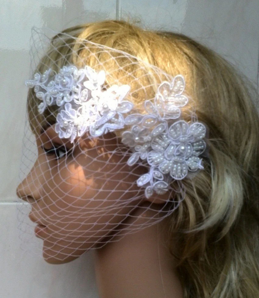 Lace Appliques Wedding Veils Handmade Beading Birdcage Veils Face Blusher Netting for Bridal Wedding Accessories Customized
Lace Appliques Wedding Veils Handmade Beading Birdcage Veils Face Blusher Netting for Bridal Wedding Accessories Customized