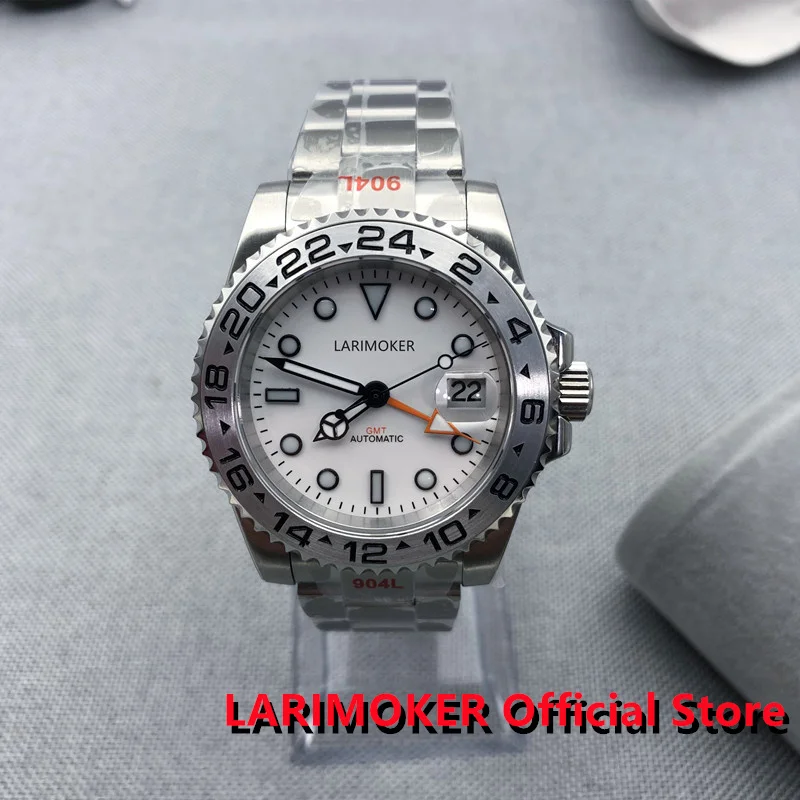 LARIMOKER New 40MM Arrival Automatic White GMT3804 Men Watch Black Hand Oyster Bracelet Sapphire Glass Steel Metal Bezel
LARIMOKER New 40MM Arrival Automatic White GMT3804 Men Watch Black Hand Oyster Bracelet Sapphire Glass Steel Metal Bezel