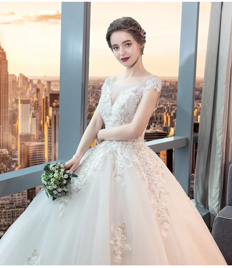 Off Shoulder Wedding Dress 2020 New Bride Version Court Princess Show Thin Simple Large Customizable Lace Gowns
Off Shoulder Wedding Dress 2020 New Bride Version Court Princess Show Thin Simple Large Customizable Lace Gowns