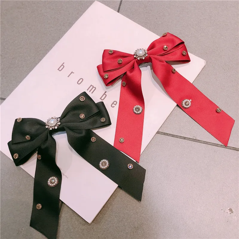 Women Elegant Fashion Bowknot Hair Clip Headdress Crystal Diamond Spring Clip Hairpin Headwear Hari Accessories
Women Elegant Fashion Bowknot Hair Clip Headdress Crystal Diamond Spring Clip Hairpin Headwear Hari Accessories