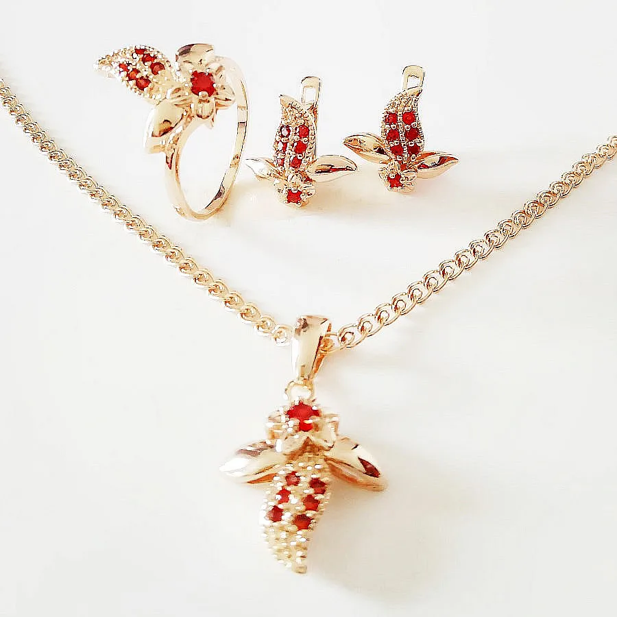 Luxury New Fashion Jewelry Set 585 Gold Color Women Jewelry Exquisite Red Cubic Zircon Flower Design Earring/Ring Jewelry Sets
Luxury New Fashion Jewelry Set 585 Gold Color Women Jewelry Exquisite Red Cubic Zircon Flower Design Earring/Ring Jewelry Sets