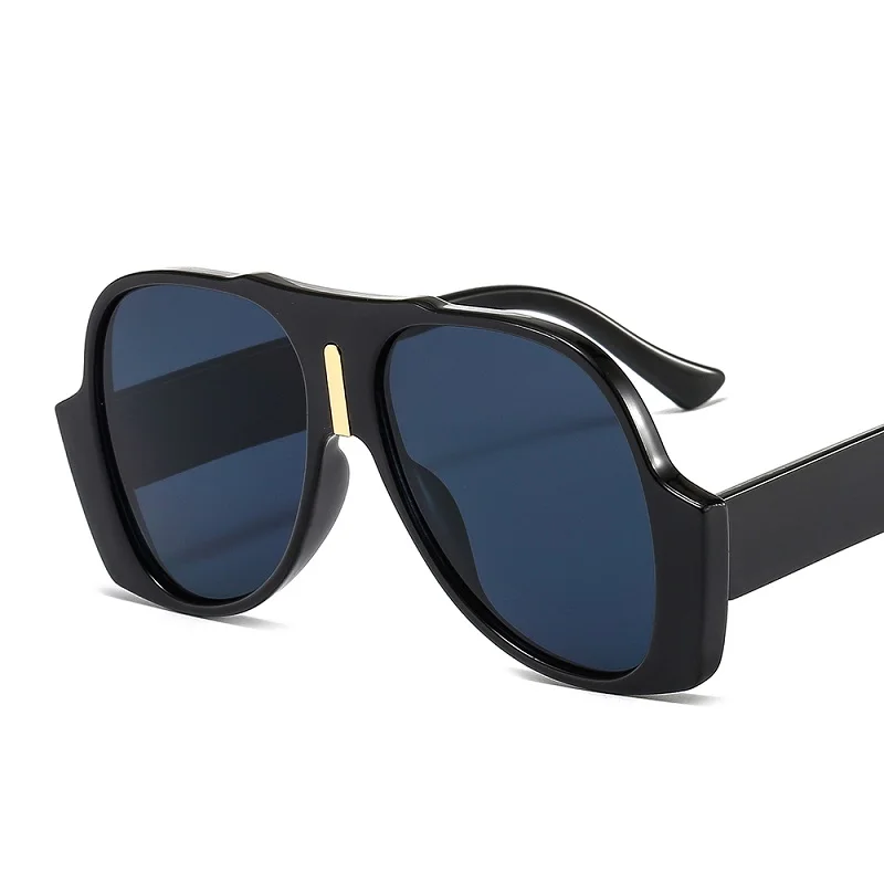 2021 New Arrival Shield Sunglasses Men Women Original Style Frame Brand Designer Color Gradients Lens Leopard Black Hot Selling
2021 New Arrival Shield Sunglasses Men Women Original Style Frame Brand Designer Color Gradients Lens Leopard Black Hot Selling