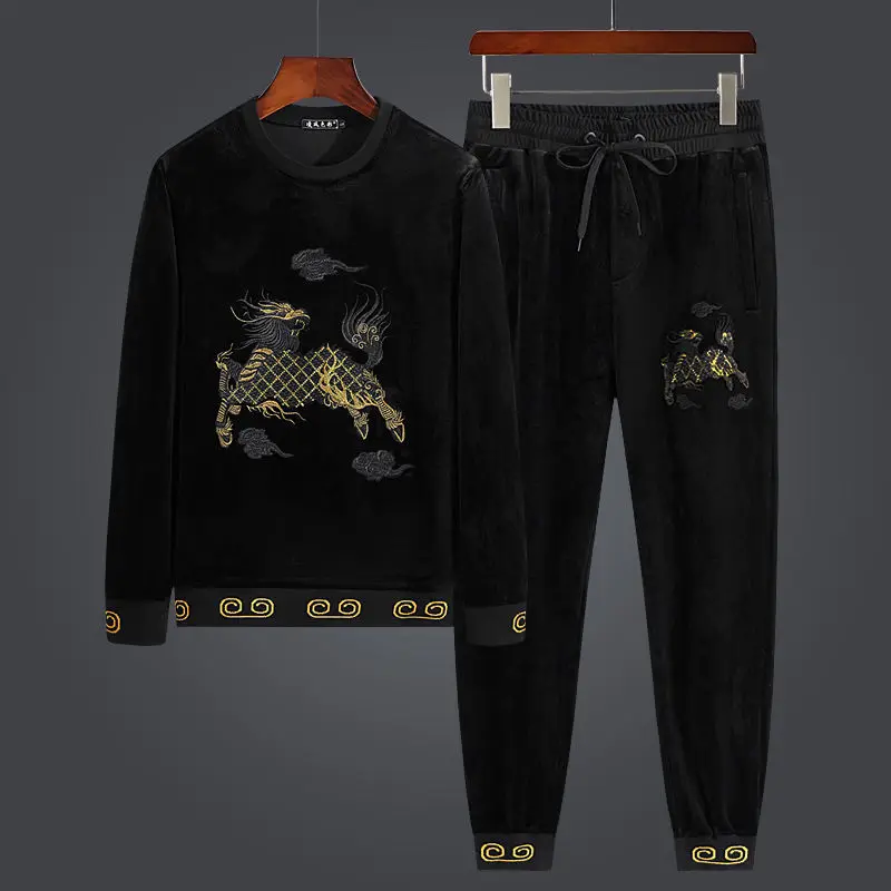 Chinese style embroidery plus velvet thick casual suit men's autumn&winter sportswear loose large size two-piece suit for men
Chinese style embroidery plus velvet thick casual suit men's autumn&winter sportswear loose large size two-piece suit for men