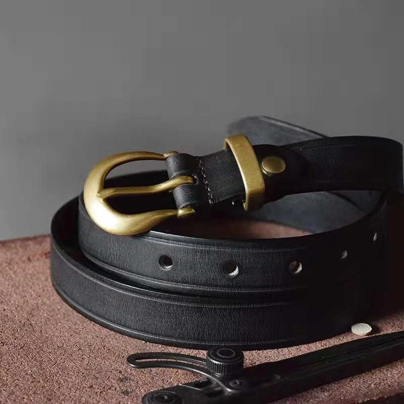 Women's Strap Casual All Match Narrow Copper buckle Genuine Leather Belt Women Strap Pure Color Belts Top Quality Jeans Belt
Women's Strap Casual All Match Narrow Copper buckle Genuine Leather Belt Women Strap Pure Color Belts Top Quality Jeans Belt