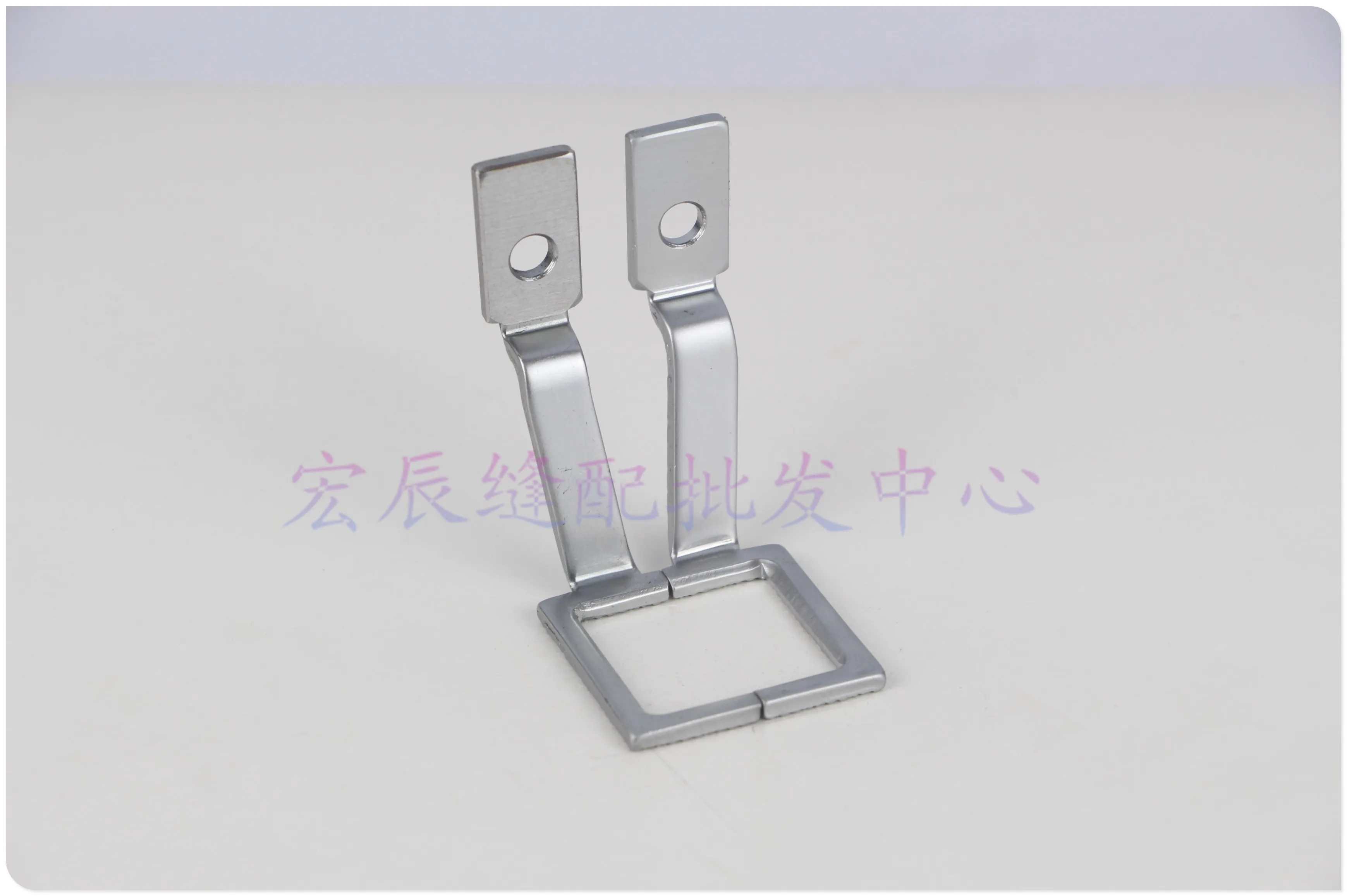 Sewing Machine Accessories/Heavy Weight 1850, 1900 Tuyere Presser Feet Multi-Purpose Presser Feet
Sewing Machine Accessories/Heavy Weight 1850, 1900 Tuyere Presser Feet Multi-Purpose Presser Feet