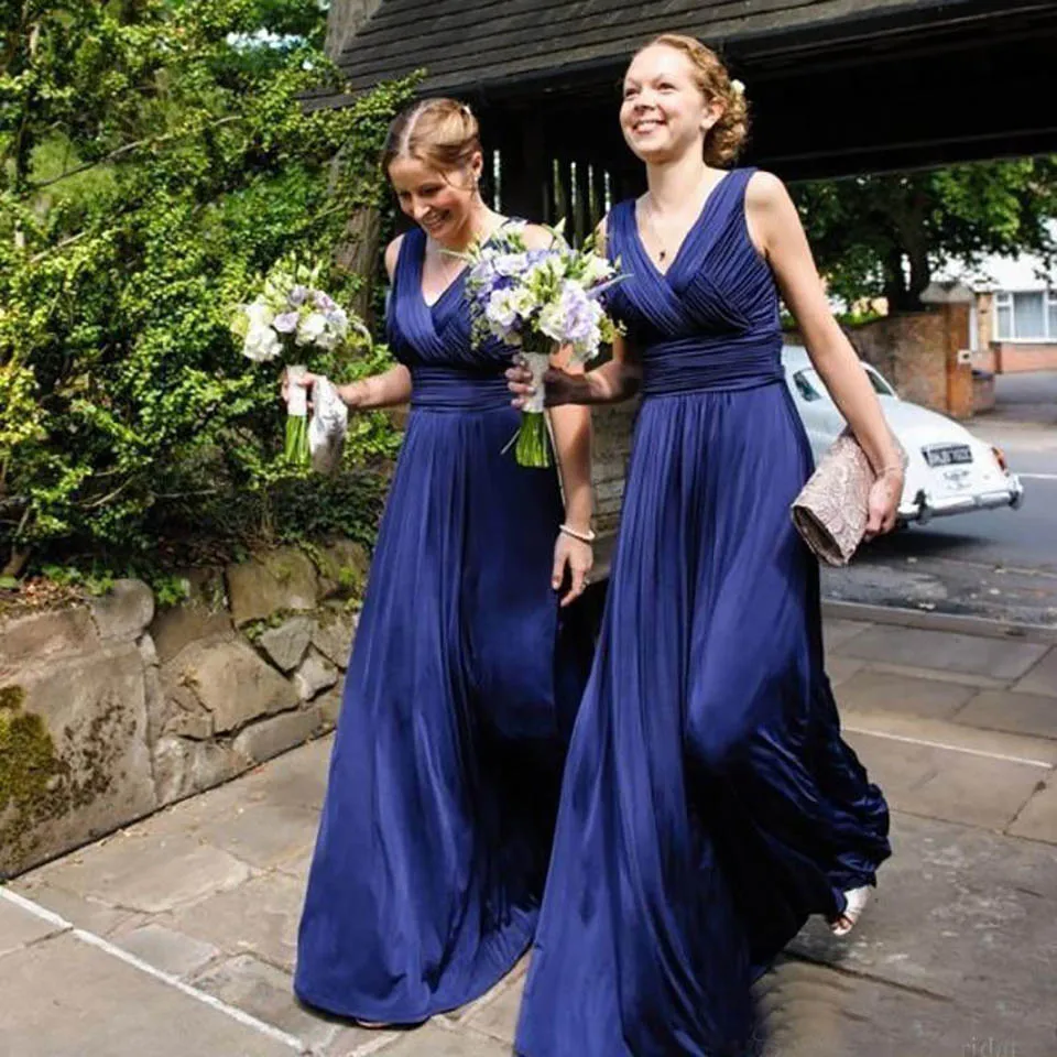A Line Gown V-Neck Bridesmaid Dresses New Dress Custom Prom Party Gown Backless Chiffon Formal Dresses
A Line Gown V-Neck Bridesmaid Dresses New Dress Custom Prom Party Gown Backless Chiffon Formal Dresses