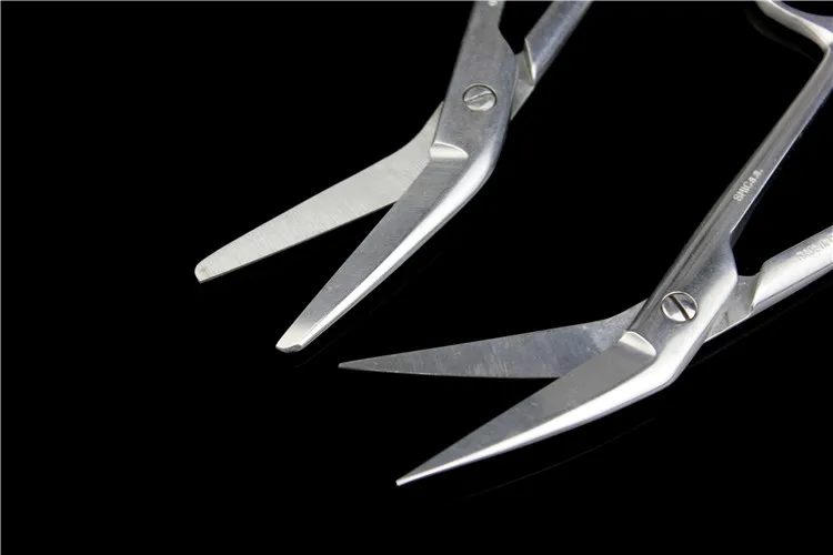 Surgical instrument medical knee type scissors side cutting scissors 45 degree surgical round tip tissue scissors sharp
Surgical instrument medical knee type scissors side cutting scissors 45 degree surgical round tip tissue scissors sharp
