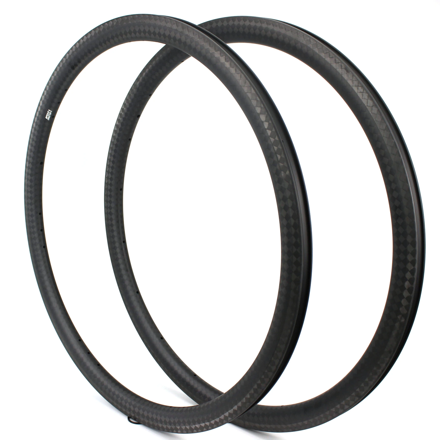 700C Road Bike Full Carbon Rim Glossy Custom Holes Bicycle Rim Disc Or V Brake Clincher Tubular Tubeless
700C Road Bike Full Carbon Rim Glossy Custom Holes Bicycle Rim Disc Or V Brake Clincher Tubular Tubeless