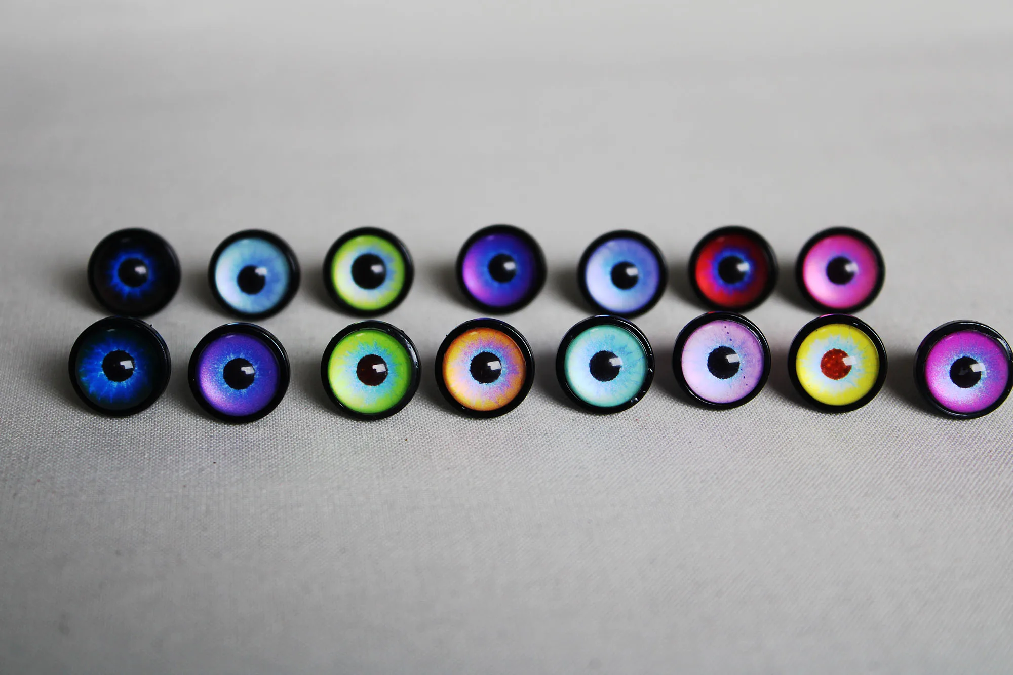 new design 20pcs 14mm 17mm mix style glass safety toy eyes with soft washer for doll Crochet wool doll new
new design 20pcs 14mm 17mm mix style glass safety toy eyes with soft washer for doll Crochet wool doll new