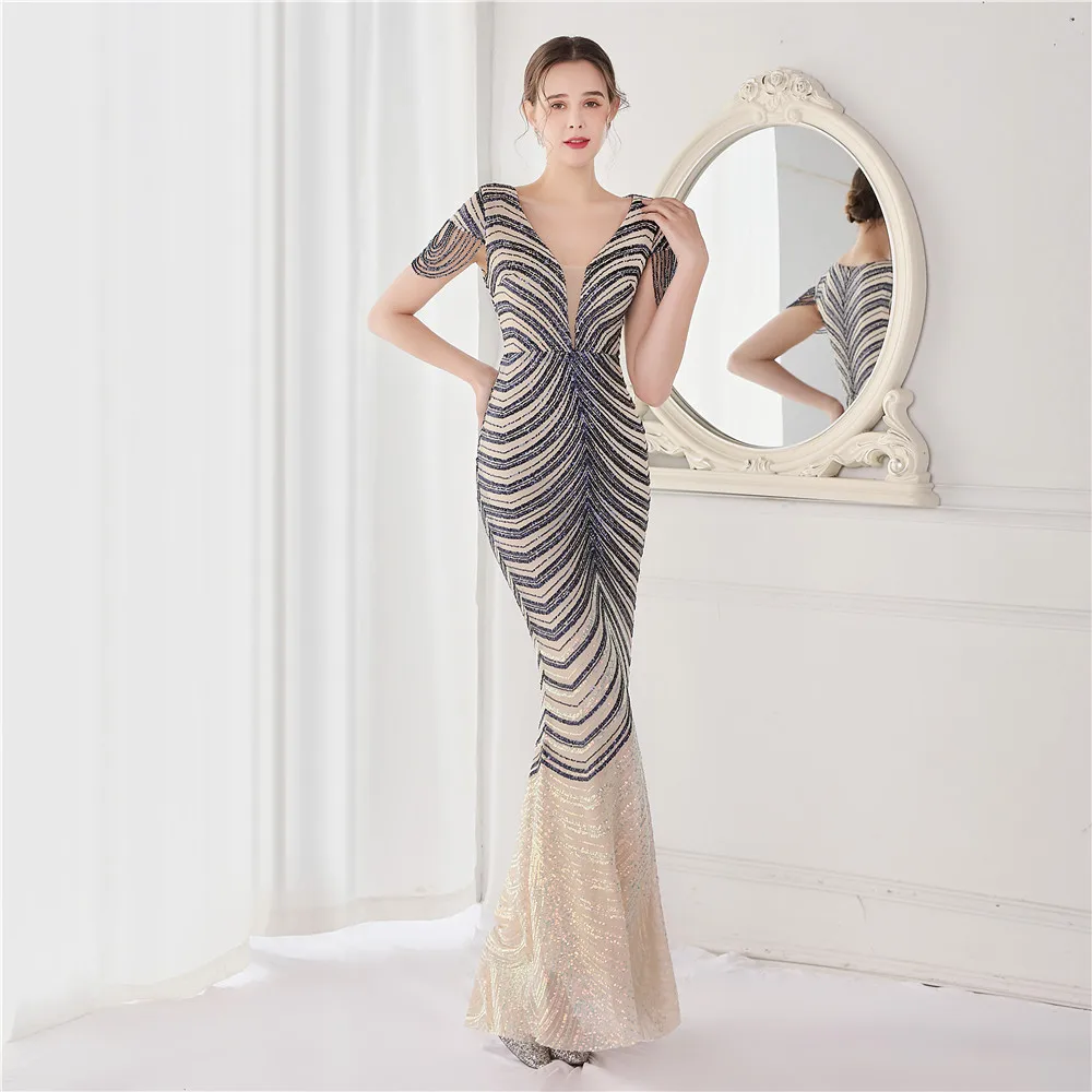 Beige & Blue Sequined Contrast Color V Neck Beaded Short Sleeves Mermaid Women Sexy Dresses Nightclub Wear Luxury Elegant Dress
Beige & Blue Sequined Contrast Color V Neck Beaded Short Sleeves Mermaid Women Sexy Dresses Nightclub Wear Luxury Elegant Dress