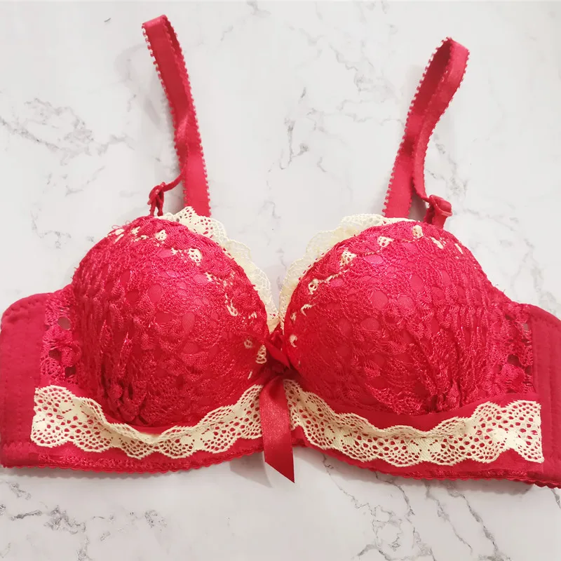 Sexy Lace Underwear 3/4 Cup High Quality Deep V Bra Push Up Brassiere Thick Cotton Fashion Bra Embroidery Lingerie For Women
Sexy Lace Underwear 3/4 Cup High Quality Deep V Bra Push Up Brassiere Thick Cotton Fashion Bra Embroidery Lingerie For Women