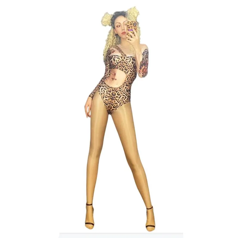Sexy Leopard Print Bodysuit Rhinestones Costumes bodysuit Nightclub for DJ Dancer Singer Stage Wear Costume Women Sexy Clothing
Sexy Leopard Print Bodysuit Rhinestones Costumes bodysuit Nightclub for DJ Dancer Singer Stage Wear Costume Women Sexy Clothing