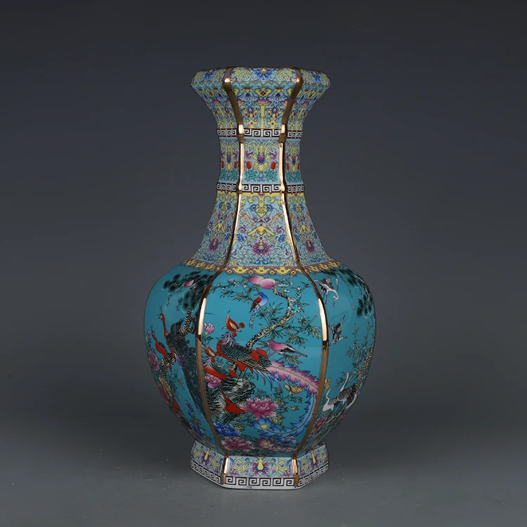 Qianlong эмалированная ваза с шестигранниками с цветочным узором и птицей Jingdezhen антикварная керамическая ваза
Qianlong эмалированная ваза с шестигранниками с цветочным узором и птицей Jingdezhen антикварная керамическая ваза