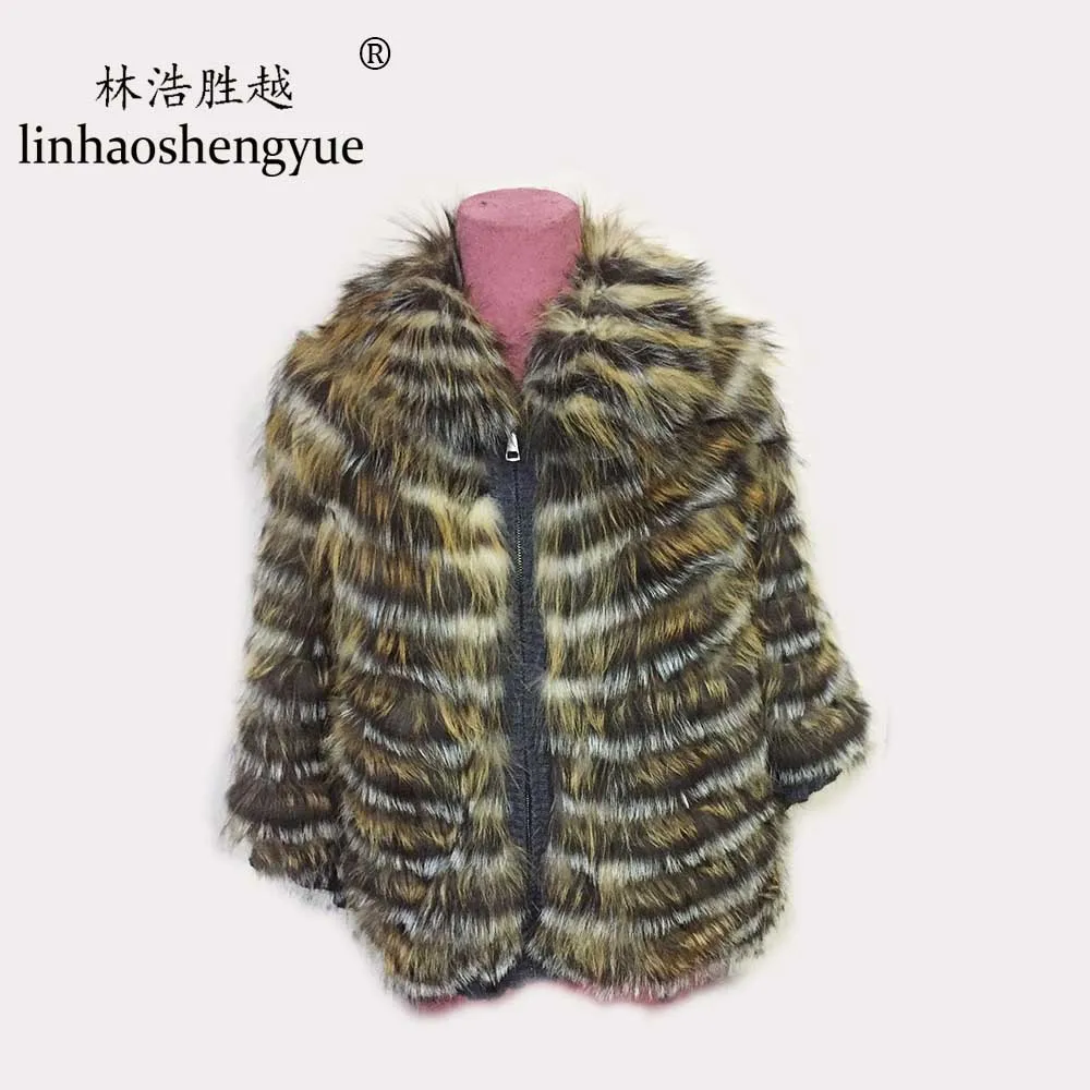 Linhaoshengyue Real Silver Fox Fur Women Shawl Free Shipping Winter Warm Fur Coat
Linhaoshengyue Real Silver Fox Fur Women Shawl Free Shipping Winter Warm Fur Coat