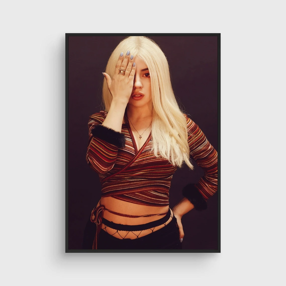 Декоративный плакат Ava Max, настенная Картина на холсте, альбом со звездами, без рамки
Декоративный плакат Ava Max, настенная Картина на холсте, альбом со звездами, без рамки