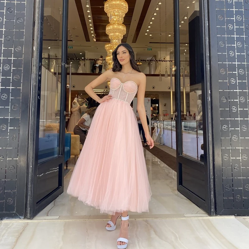 Unique Pink Wedding Dresses Boho Beach Bride Dress Off Shoulder Sweetheart Cheap Wedding Gowns with Pearls Plus Size
Unique Pink Wedding Dresses Boho Beach Bride Dress Off Shoulder Sweetheart Cheap Wedding Gowns with Pearls Plus Size