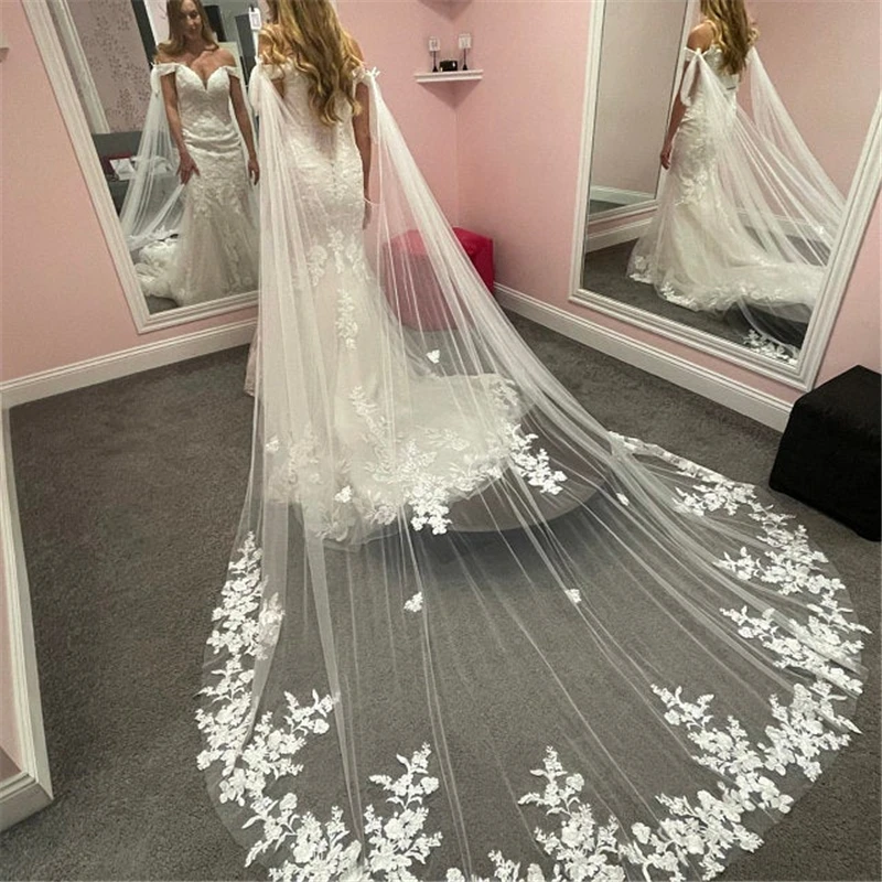 Bridal Cape Veil Lace Appliques Cathedral Long White Ivory Tulle Wedding Shoulder Veils Accessories Bolero for Brides 3 5 metres
Bridal Cape Veil Lace Appliques Cathedral Long White Ivory Tulle Wedding Shoulder Veils Accessories Bolero for Brides 3 5 metres