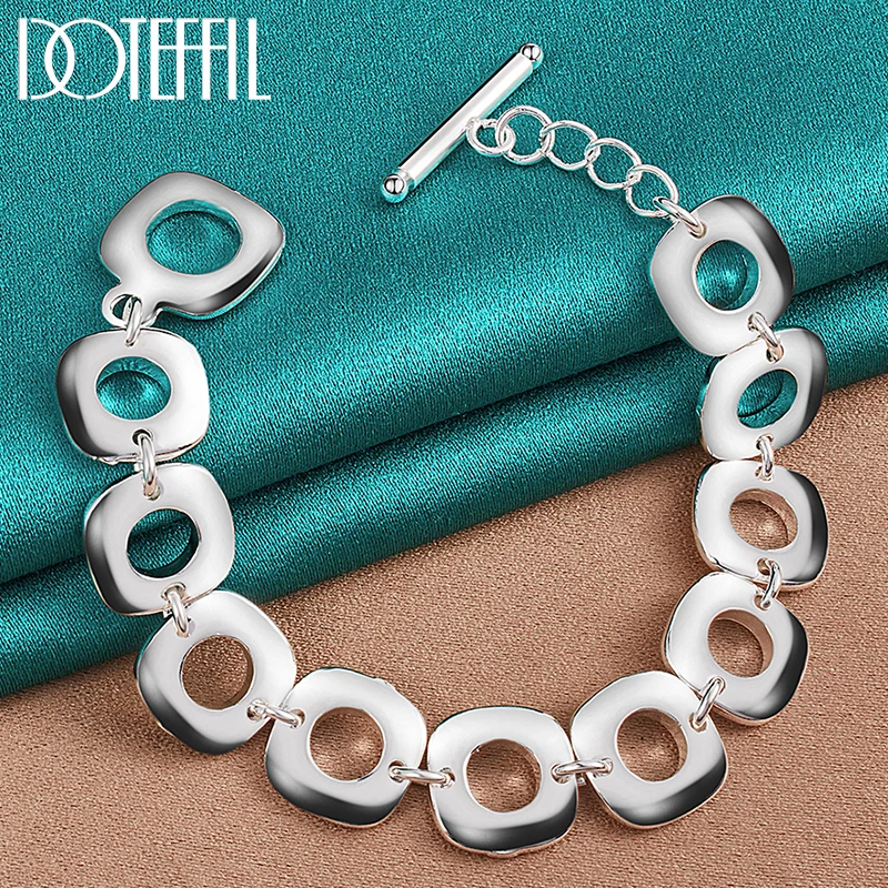 DOTEFFIL 925 Sterling Silver Square Round Circle Chain Bracelet For Man Women Charm Wedding Engagement Fashion Party Jewelry
DOTEFFIL 925 Sterling Silver Square Round Circle Chain Bracelet For Man Women Charm Wedding Engagement Fashion Party Jewelry