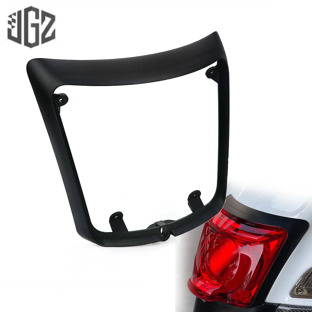 Motorcycle ABS Taillight Cover Rear Lamp LED Tail Light Protective Shell for VESPA GTS GTV 250 300 2019 2020 2021 Accessories
Motorcycle ABS Taillight Cover Rear Lamp LED Tail Light Protective Shell for VESPA GTS GTV 250 300 2019 2020 2021 Accessories