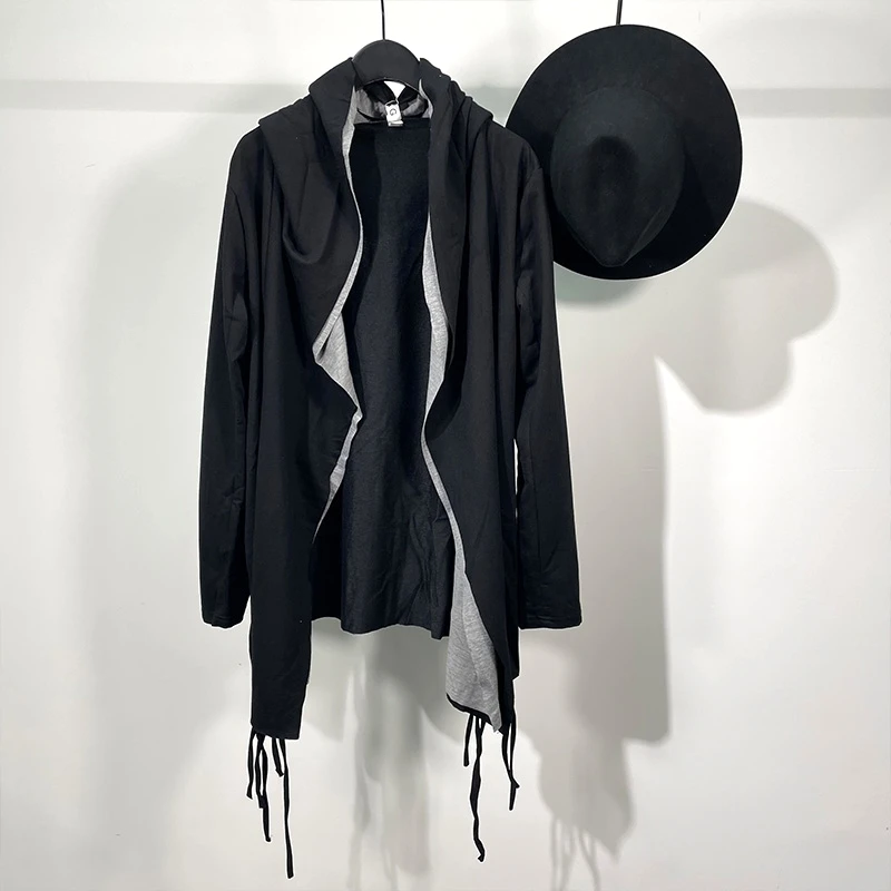 Men's Long-Sleeve Hooded Coat Spring And Autumn New Dark Hooded Collar False Two Pieces Of Patchwork Design Loose Cardigan Coat
Men's Long-Sleeve Hooded Coat Spring And Autumn New Dark Hooded Collar False Two Pieces Of Patchwork Design Loose Cardigan Coat