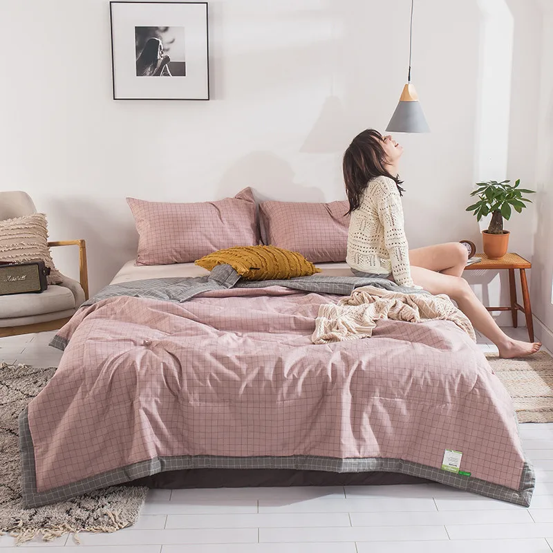 Floral Printed Cotton Summer Duvet Quilt Set Soft Quilted Bed Throw Blanket Patchwork Comforter Bedspread Washable Bedding Set
Floral Printed Cotton Summer Duvet Quilt Set Soft Quilted Bed Throw Blanket Patchwork Comforter Bedspread Washable Bedding Set