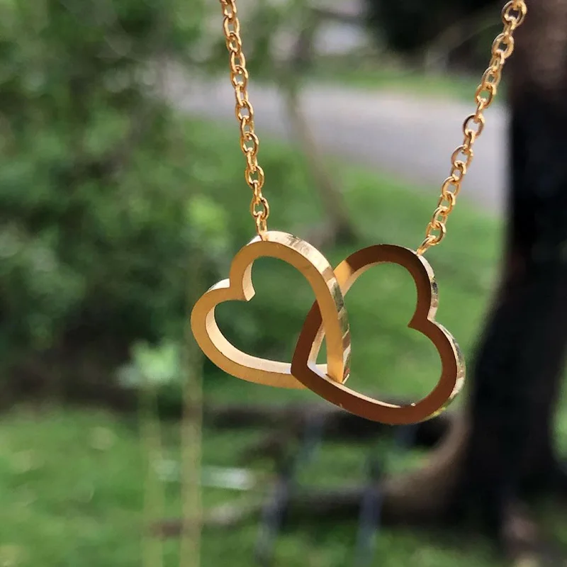 Double Heart Necklaces For Women Stainless Steel Pendant Chain Chokers Heart-shaped Necklace Wedding Jewelry Gift Femme
Double Heart Necklaces For Women Stainless Steel Pendant Chain Chokers Heart-shaped Necklace Wedding Jewelry Gift Femme