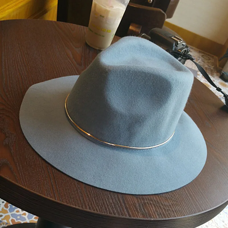 Classical Women's Wide Brim Wool Hat Ladies Fedoras Gold Wire Loop Band Floppy Hat
Classical Women's Wide Brim Wool Hat Ladies Fedoras Gold Wire Loop Band Floppy Hat