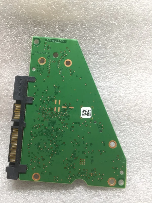 HDD PCB circuit board logic board 100835218 REV A for ST 3.5 SATA hard drive repair data recovery
HDD PCB circuit board logic board 100835218 REV A for ST 3.5 SATA hard drive repair data recovery