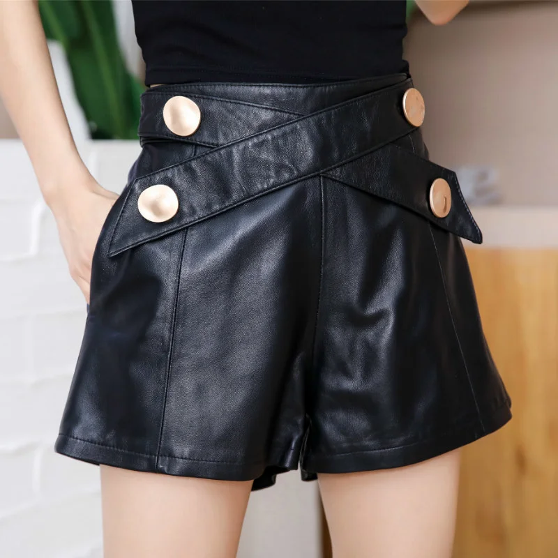 Elegant Women Natural Sheepskin Wide Leg Shorts Streetwear Elastic Waist Loose Casual Shorts Office Lady Sweet Pockets Shorts
Elegant Women Natural Sheepskin Wide Leg Shorts Streetwear Elastic Waist Loose Casual Shorts Office Lady Sweet Pockets Shorts