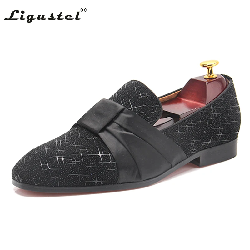 Ligustel Fashion Business Dress Men Shoes 2021 New Classic Leather Red Bottom Shoes Wedding Party Slip On Work Shoes Big Size
Ligustel Fashion Business Dress Men Shoes 2021 New Classic Leather Red Bottom Shoes Wedding Party Slip On Work Shoes Big Size
