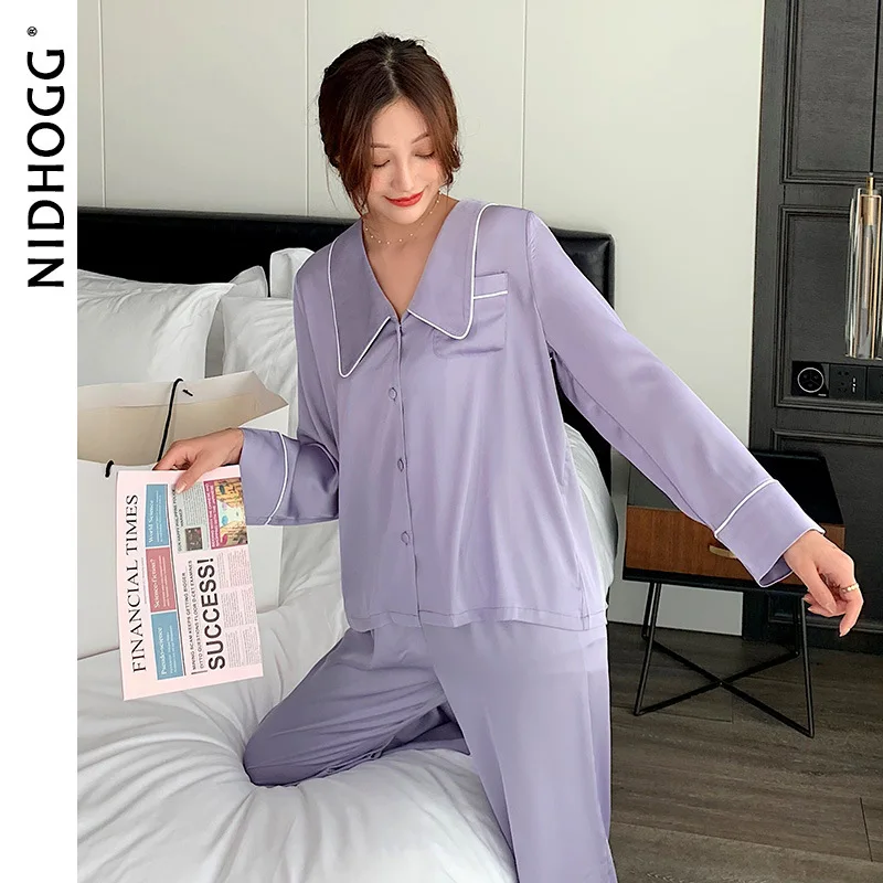 2020 New Thin Long Sleeve Silk Pajamas Solid Turn-down Collar Sleepwear Women 2 Piece Set Autumn Satin Sleepwear Sexy Nightwear
2020 New Thin Long Sleeve Silk Pajamas Solid Turn-down Collar Sleepwear Women 2 Piece Set Autumn Satin Sleepwear Sexy Nightwear